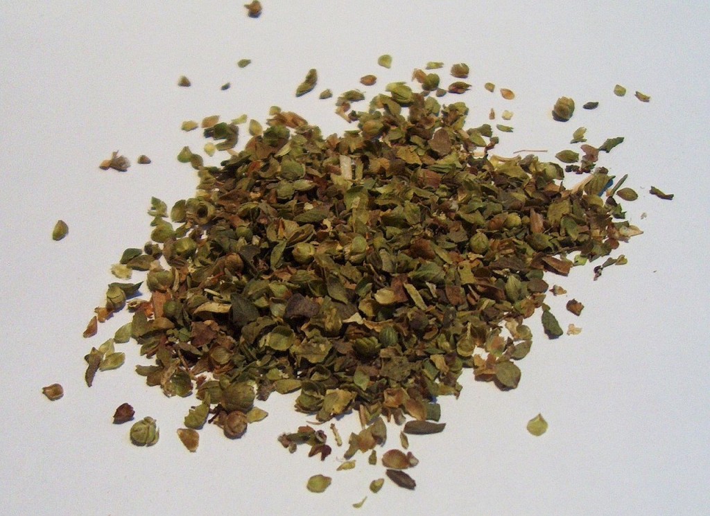 1280px-Oregano-spice